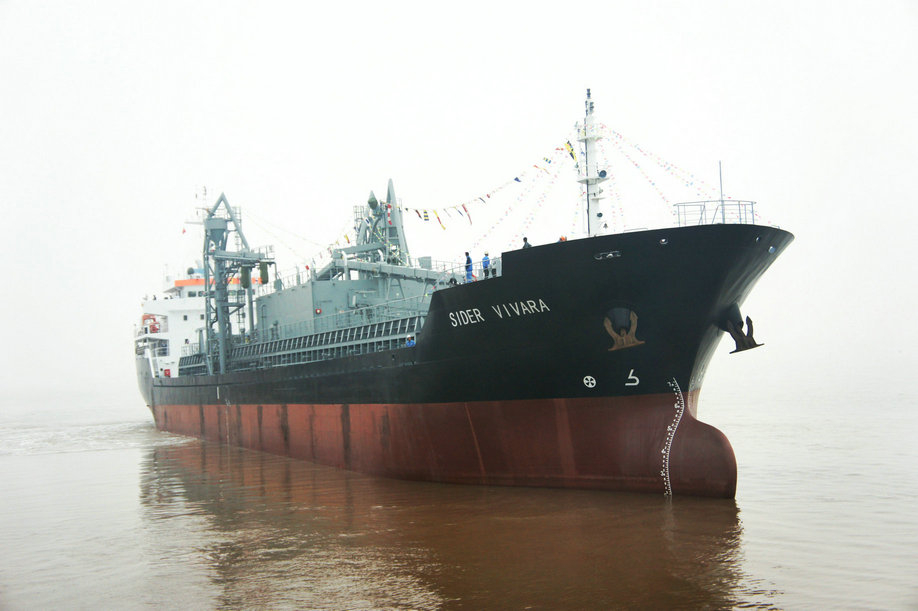 bulk cement carrier "Sider Vivara" vessel built delivery